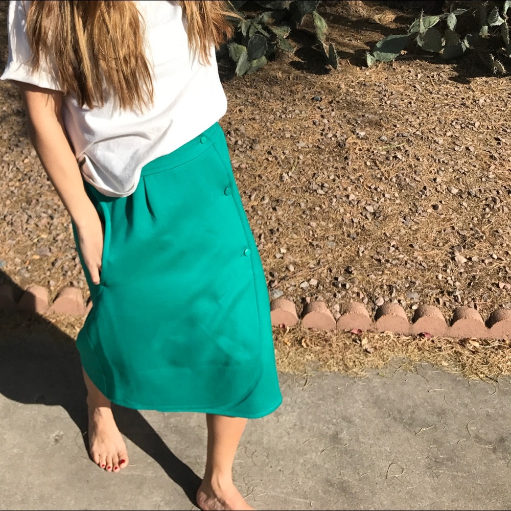 Vintage Courreges skirt SZ.8-10 green zara